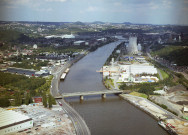 Flémalle. Flémalle-Haute. Pont-rail de la ligne SNCB 125A.