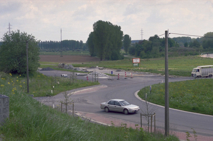 Ath. Aménagement de la liaison entre la RN56 et l'A8.