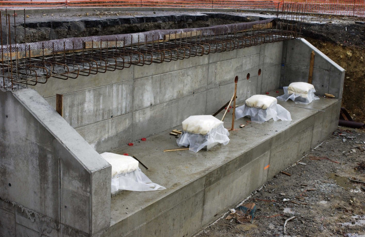 Blégny. Barchon. E40. Placement du nouveau pont autoroutier.