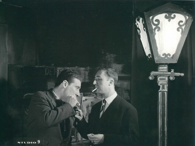 Saison 57-58. Entre Chien et Loups de Gabriel Arout (Première 14 décembre 1957)