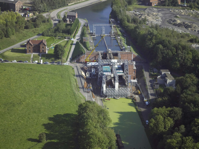 La Louvière. Canal du Centre. Ascenseur n°1 d'Houdeng-Goegnies.