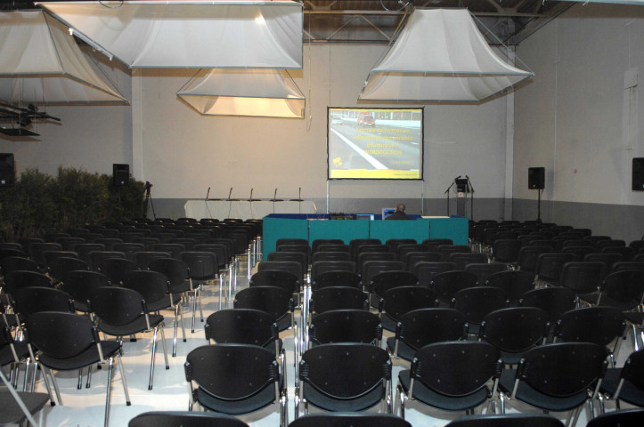 Liège. Wandre. Salle Mercury. Colloque sur l'asphalte.