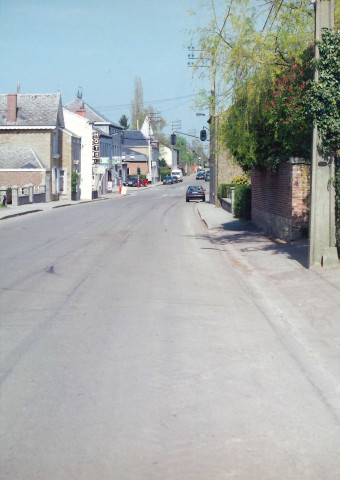 Havelange.Traversée de la localité par la nationale.