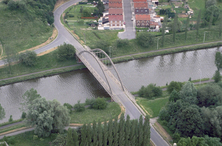 Ittre. Pont-route de Fauquez ; pont-route d'Asquempont ; écluse n°5 ; pont sur tête aval de l'écluse.