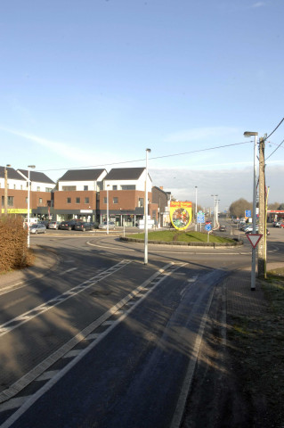 Saint-Georges-sur-Meuse. Œuvre d'art du carrefour "Ecusson".