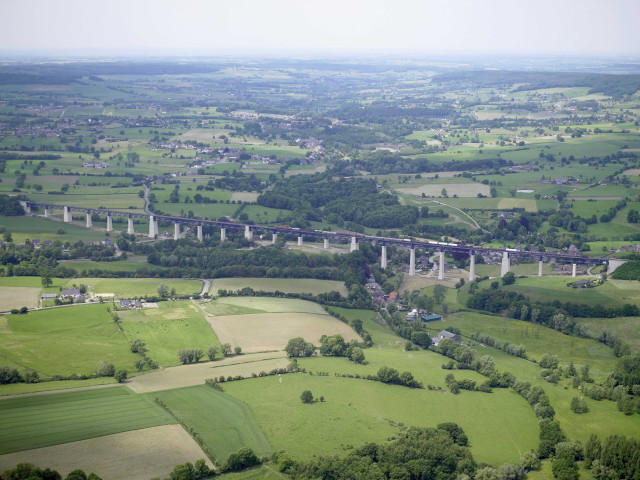 Plombières. Moresnet. Ligne SNCB 39. Viaduc ferroviaire après rénovations.